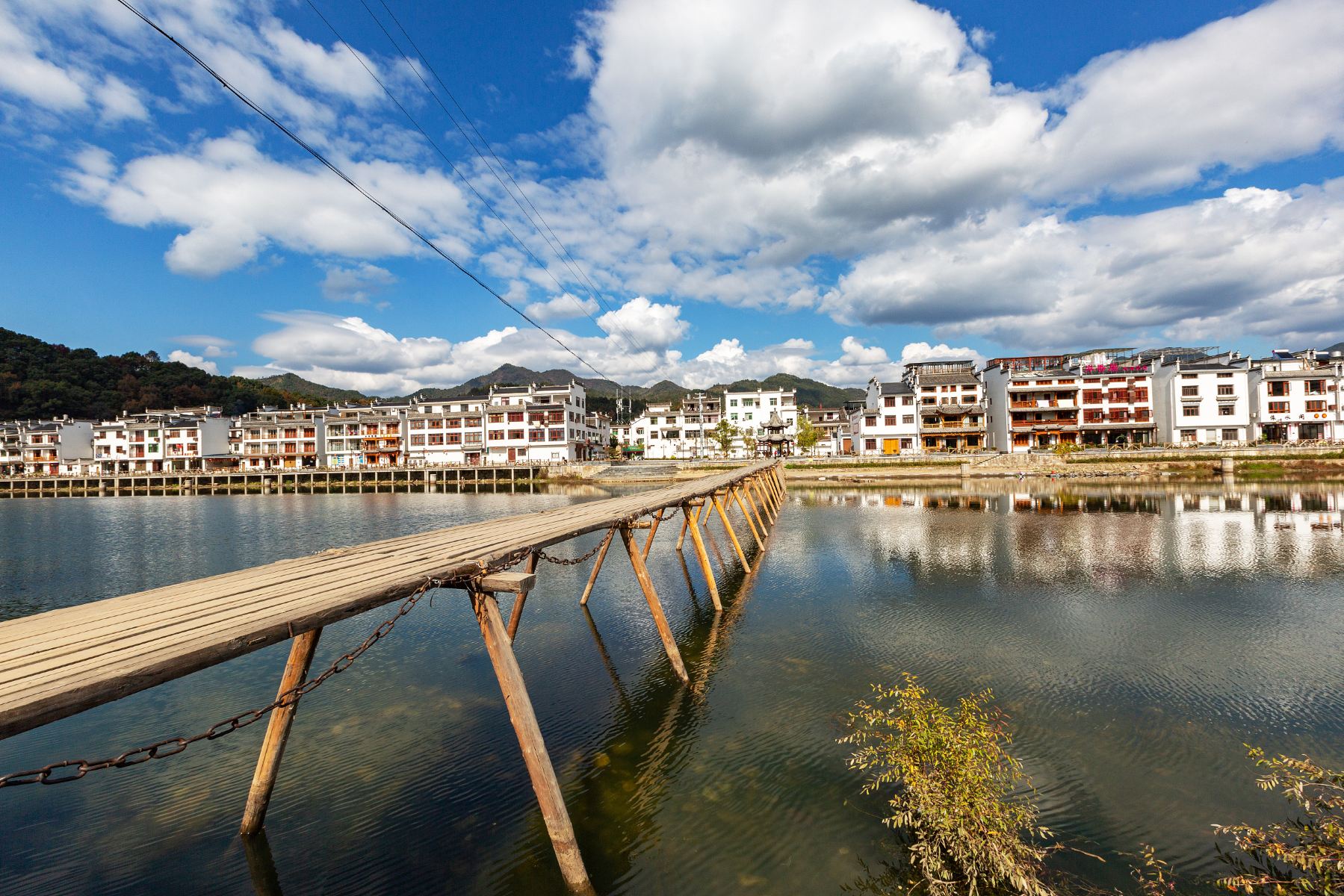 0101x120006c2kicsC65F_D_10000_1200 0101x120006c2kicsC65F_D_10000_1200