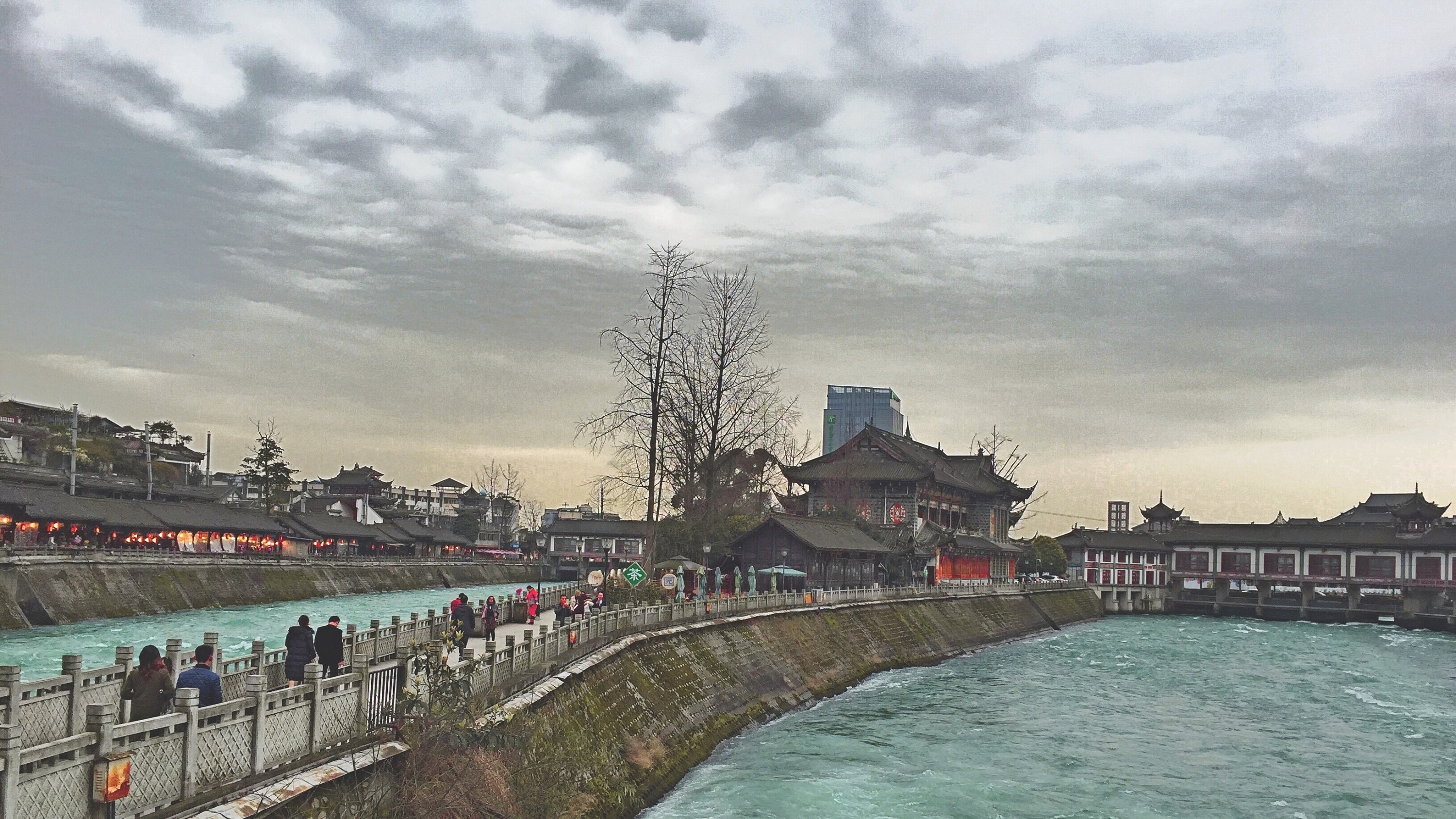 011cc35ad1b3aba80121386750c337.jpg@3000w_1l_2o_100sh