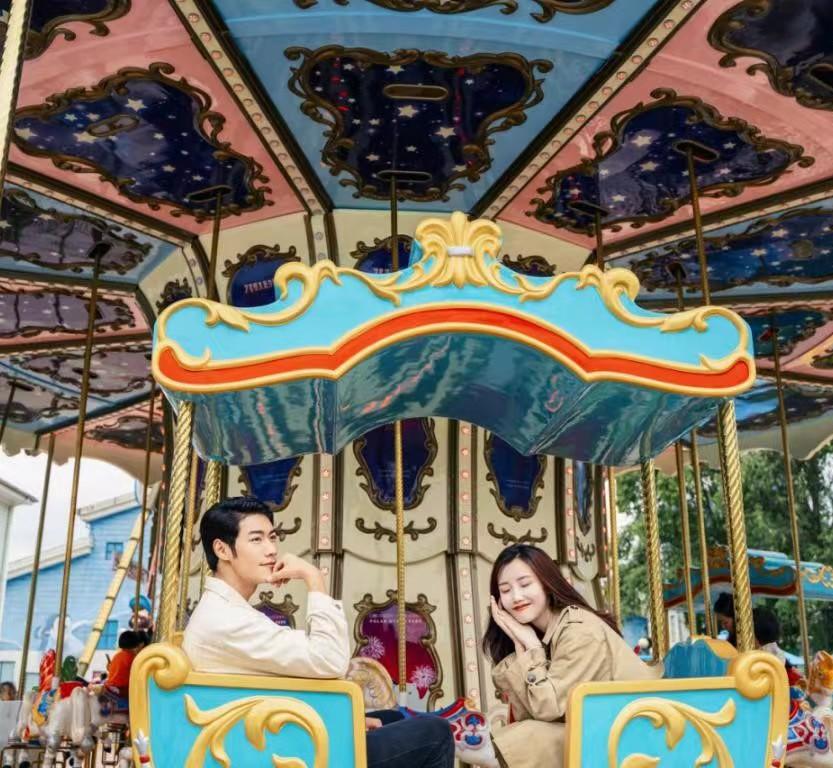 旋转木马 旋转木马