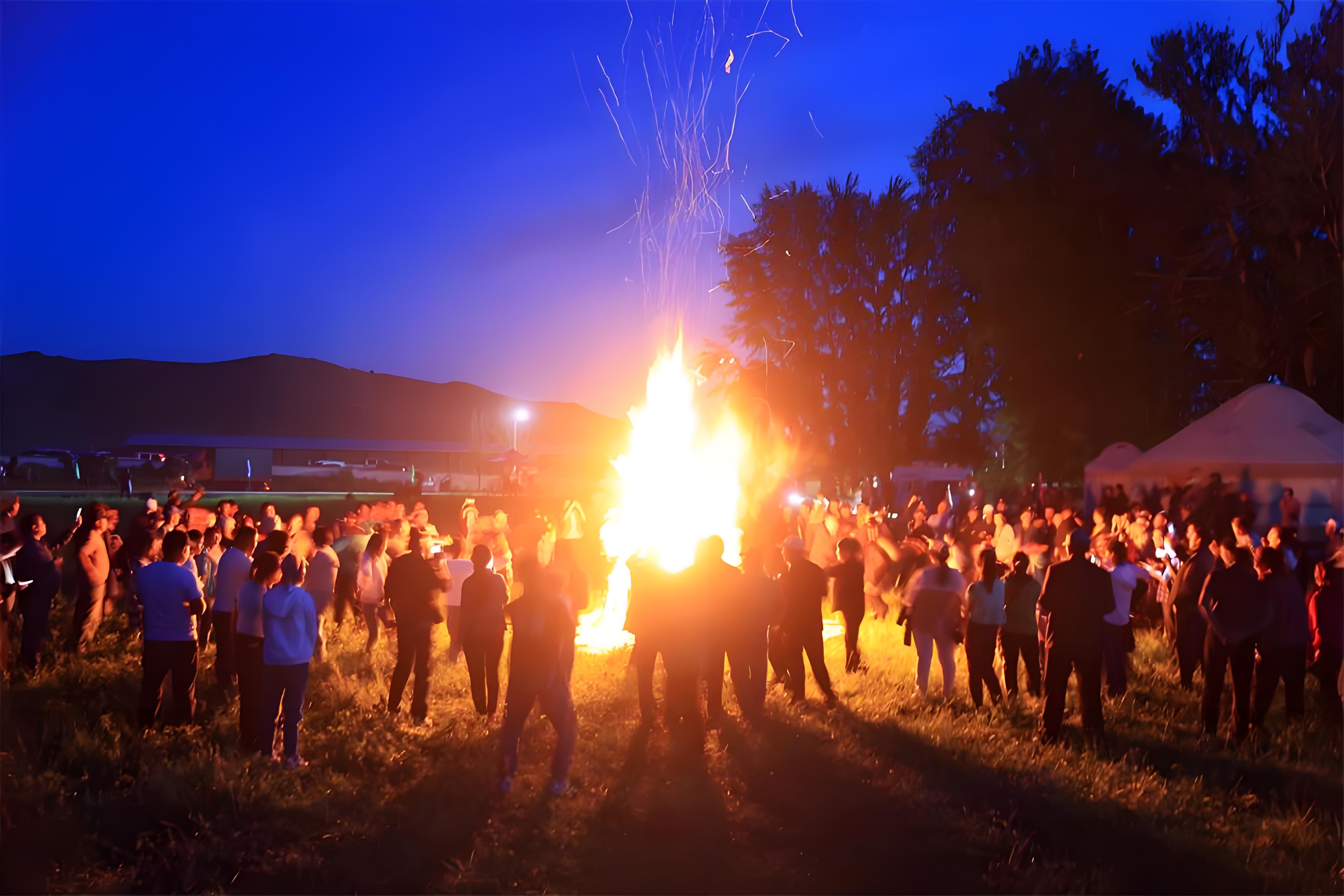 篝火晚会