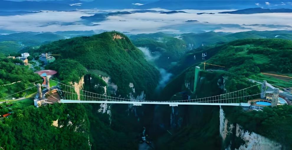 玻璃栈道 玻璃栈道