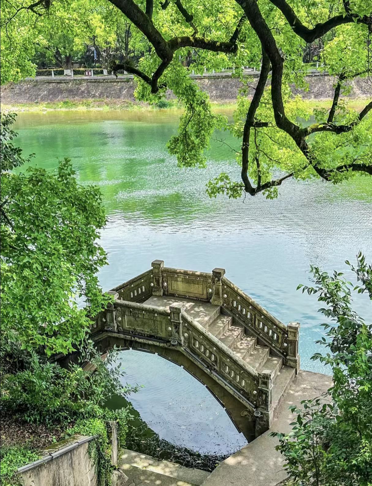 e8ff58c0b11f67c36ad53b85e07c694f e8ff58c0b11f67c36ad53b85e07c694f