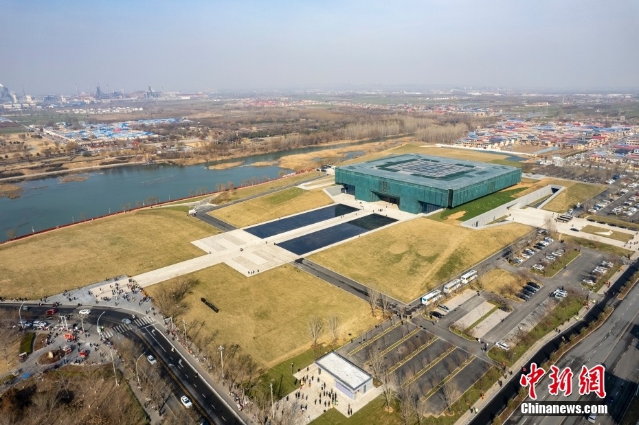 8f94716325a80340e716d3a88078ee65